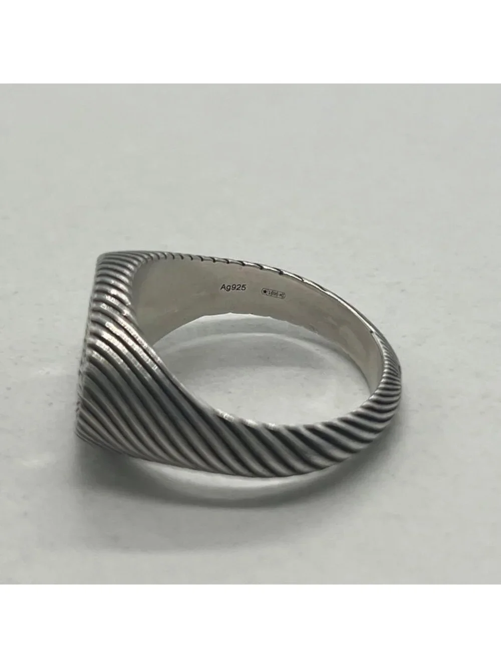 Gucci GG Marmont Double Ring Twist